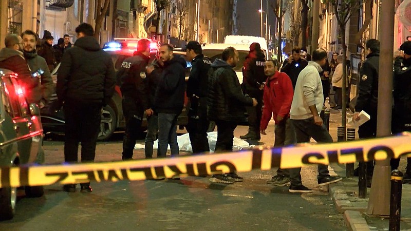 Ümraniye'den Şişli'ye uzanan cinayet ağı! "Kesik baş" vahşetinde yeni görüntü ve ifade: Cesedi bavulla balkondan çıkarıp taksiye taşıdılar-6