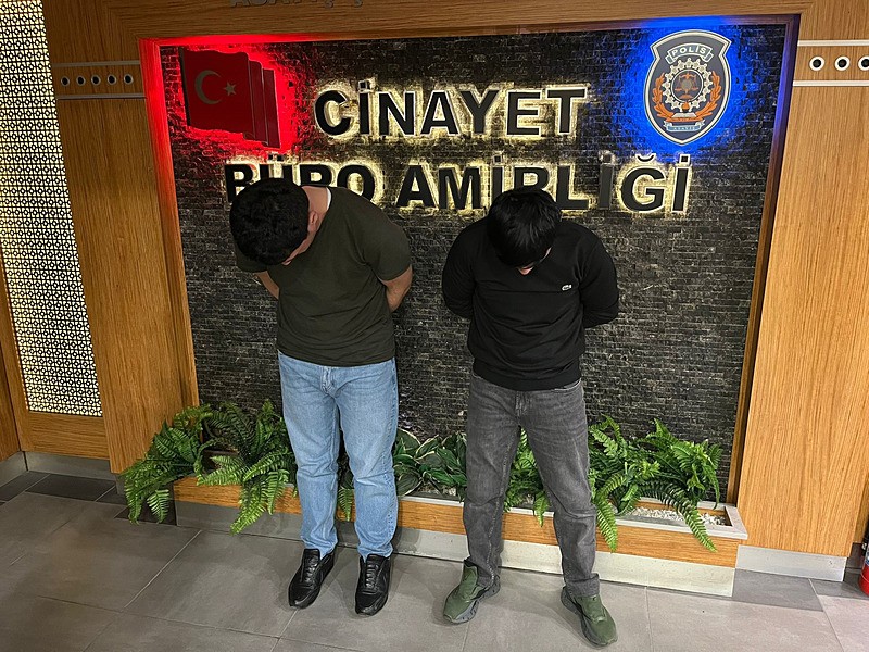 Ümraniye'den Şişli'ye uzanan cinayet ağı! "Kesik baş" vahşetinde yeni görüntü ve ifade: Cesedi bavulla balkondan çıkarıp taksiye taşıdılar-6