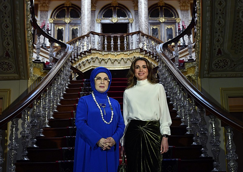 Emine Erdoğan Ürdün Kraliçesi Rania ile bir araya geldi-3