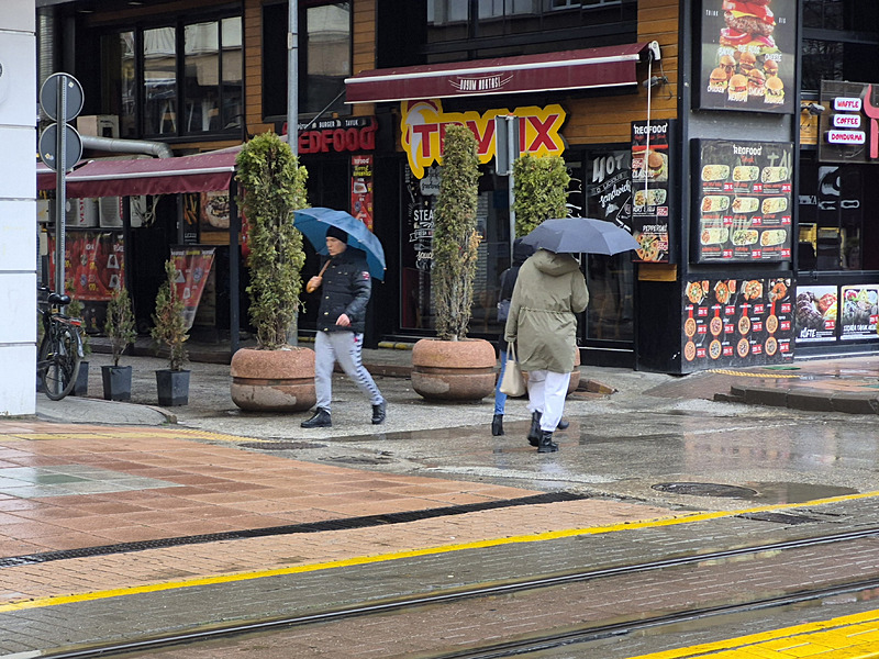 Kuvvetli yağış geliyor: Meteoroloji'den çok sayıda ile uyarı! İstanbul için kritik saat açıklandı-11