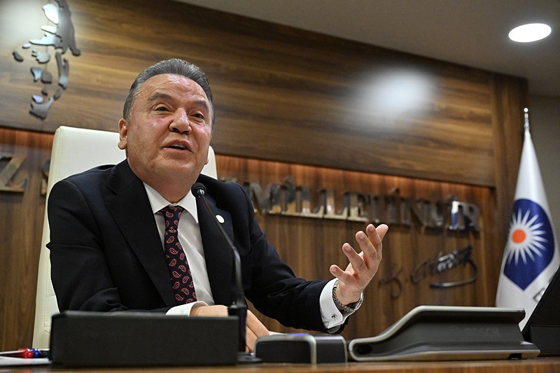 702 sayfalık iddianamede CHP'li Muhittin Böcek'e hapis talebi: Yolsuzluk ve rüşvet soruşturmasında duruşma tarihi belli oldu-2