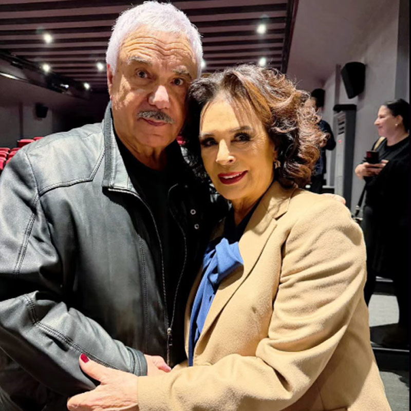 hulya-kocyigit-ve-halil-ergun-arasindaki-9-yillik-kusluk-bitti-1770965852882.jpg Hülya Koçyiğit ve Halil Ergün arasındaki 9 yıllık küslük bitti-5