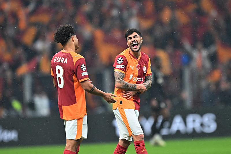 Galatasaray'dan tarihi zaferde iki rekor birden!-3