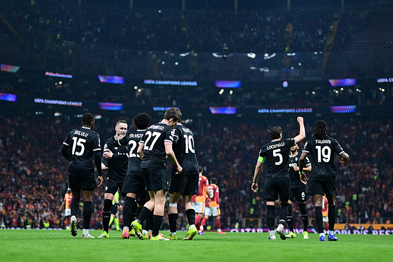 Galatasaray - Juventus | ŞAMPİYONLAR LİGİ MAÇI CANLI-7