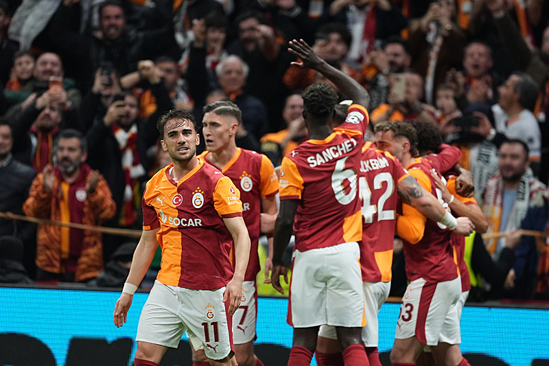 Galatasaray - Juventus | ŞAMPİYONLAR LİGİ MAÇI CANLI-4