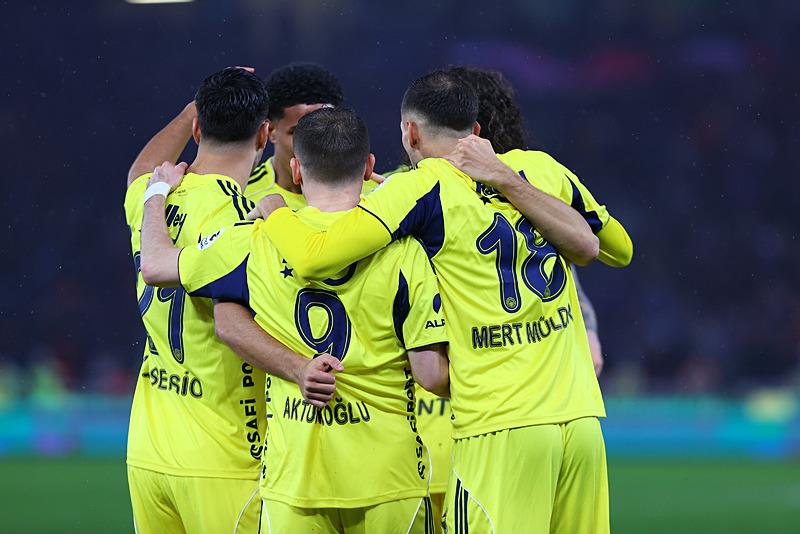 ingilizlerden-fenerbahce-analizi-1771327147047.jpeg İngilizlerden Fenerbahçe analizi!-2