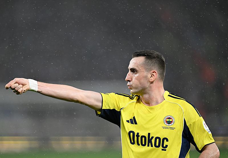 Kerem Aktürkoğlu yeni sistemde parladı!-2