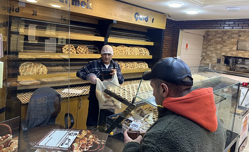 İstanbul'da ramazan heyecanı başladı! Sahur vaktinin gelmesiyle davulcular sokağa indi-3