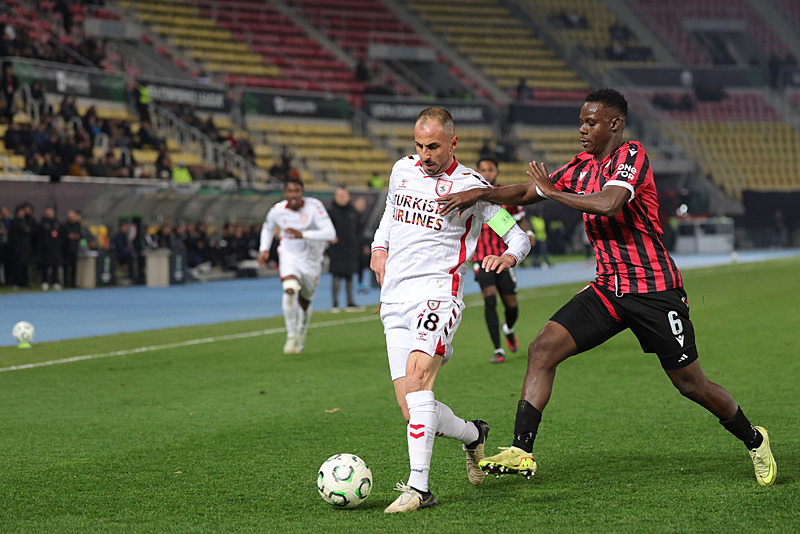 kf-shkendija-samsunspor-canli-1771537622206.jpeg Makedonya'da zafer gecesi! KF Shkendija - Samsunspor: 0-1 | MAÇ SONUCU-2