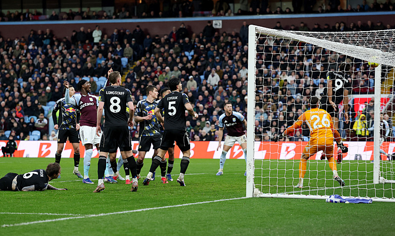 Tammy Abraham 1 puanı getirdi! Aston Villa - Leeds Untied: 1-1 | MAÇ SONUCU-2