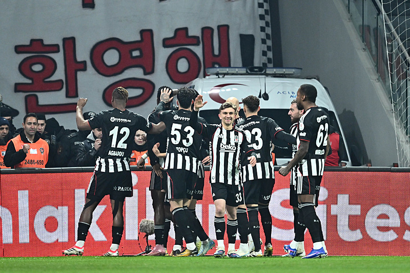 Beşiktaş - Göztepe | CANLI-11