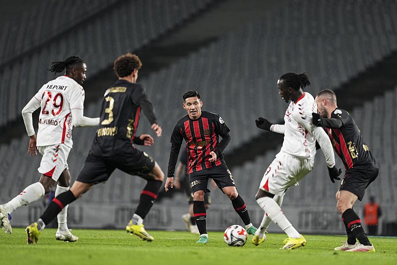 İstanbul'da sessiz akşam! Fatih Karagümrük - Samsunspor: 0-0 | MAÇ SONUCU-2