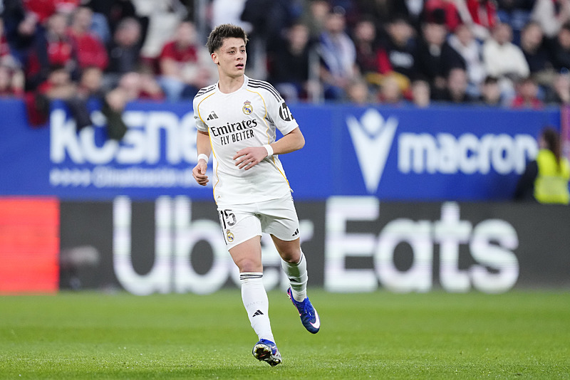 xabi-alonso-liverpoola-arda-guleri-istedi-1771768832137.jpeg Xabi Alonso Liverpool'a Arda Güler'i istedi!-4