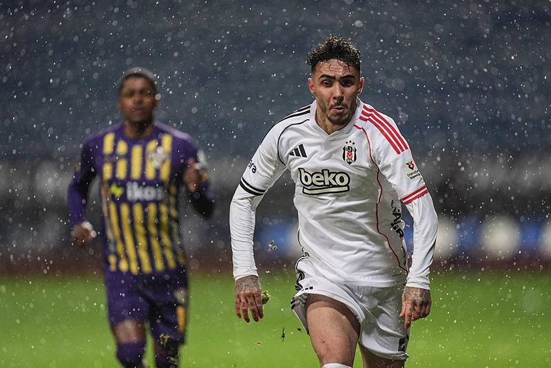 Beşiktaş'a derbi öncesi bir kötü haber daha-2