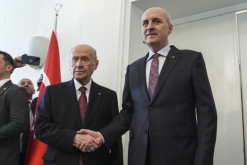 tbmmde-rapor-turu-tbmm-baskani-numan-kurtulmus-once-devlet-bahceliyi-sonra-ozgur-ozeli-ziyaret-etti-1771938989285.jpeg TBMM'de "rapor" turu: TBMM Başkanı Numan Kurtulmuş'tan Devlet Bahçeli, Özgür Özel ve DEM'e ziyaret-2