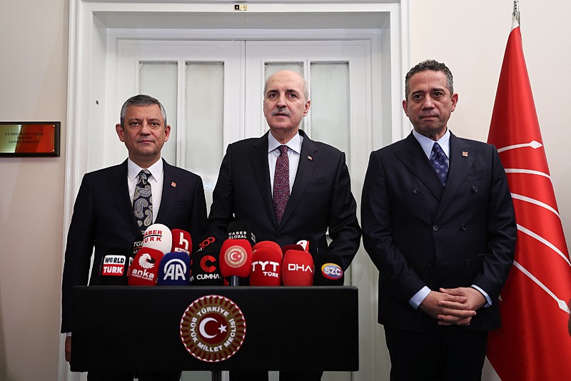 tbmmde-rapor-turu-tbmm-baskani-numan-kurtulmus-once-devlet-bahceliyi-sonra-ozgur-ozeli-ziyaret-etti-1771942351818.jpeg TBMM'de "rapor" turu: TBMM Başkanı Numan Kurtulmuş'tan Devlet Bahçeli, Özgür Özel ve DEM'e ziyaret-5