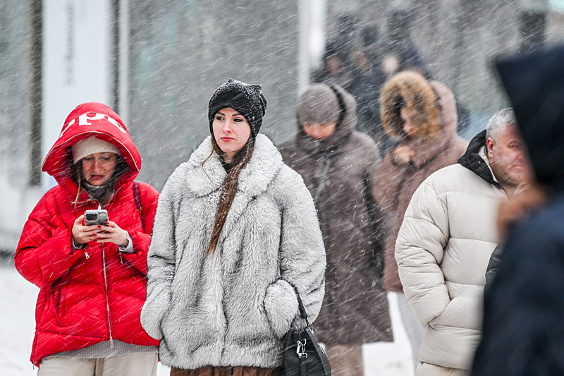 17 ilde sarı kod, İstanbul'a 2 derece: Meteoroloji kar için saat verdi! Zeminde tutacak mı?-13