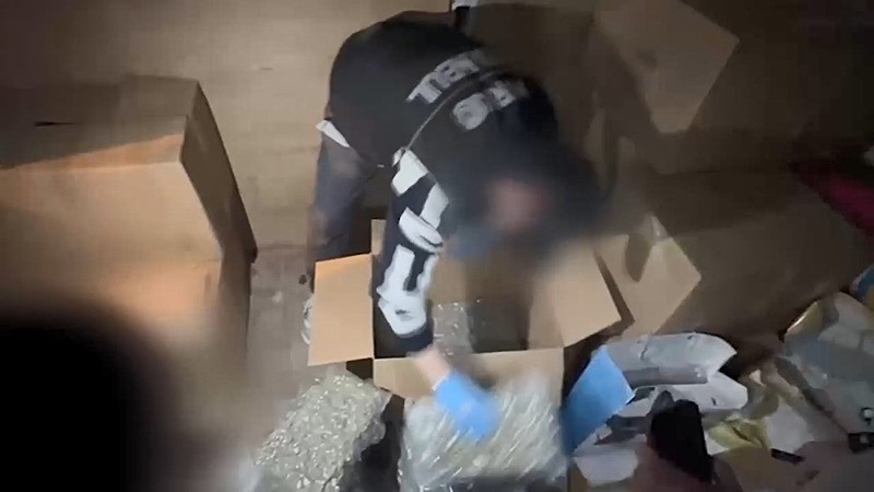 10-ton-kokainin-arkasindaki-baronlar-yakalandi-parseh-koeroglunun-brezilya-ve-israil-bagi-1772104331785.jpeg 10 ton kokainin arkasındaki baronlar yakalandı: Parseh Koeroglu'nun Brezilya ve İsrail bağı!-3