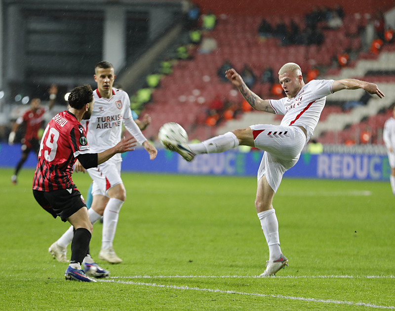 Samsunspor'un muhtemel rakipleri belli oldu! Kura çekimi tarihi ve Arda Turan-5