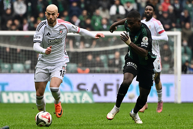 Emmanuel Agbadou Beşiktaş'ta hesabı açtı! Vaclav Cerny yine dümende-4