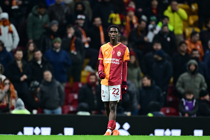 Galatasaray'ın yeni yıldızı için İngiltere iddiası!-7