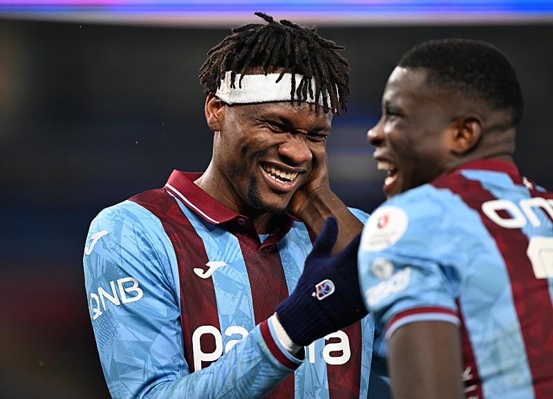 Trabzonspor'da Chibuike Nwaiwu sakatlandı-2