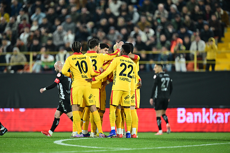 Aslanlar gibi çeyrek finale! Alanyaspor - Galatasaray: 1-2 | MAÇ SONUCU-7