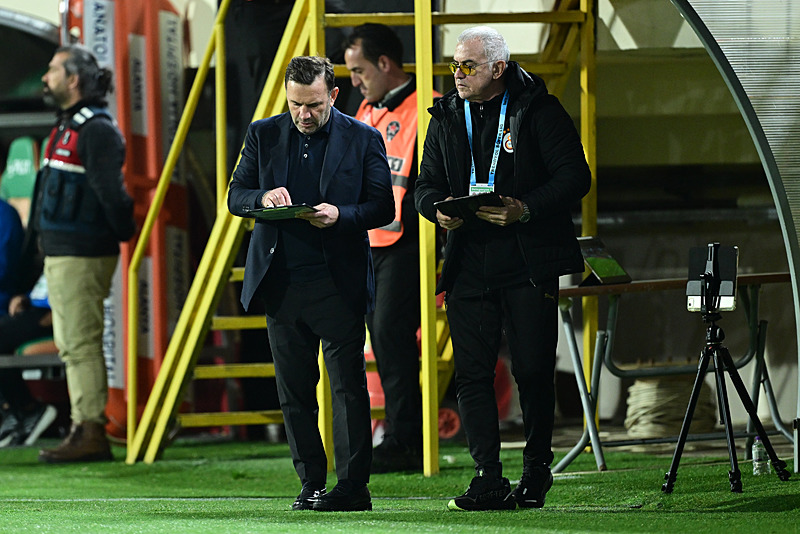 Okan Buruk'tan çeyrek final ve derbi yorumu! "Biz Galatasaray'ız"-2