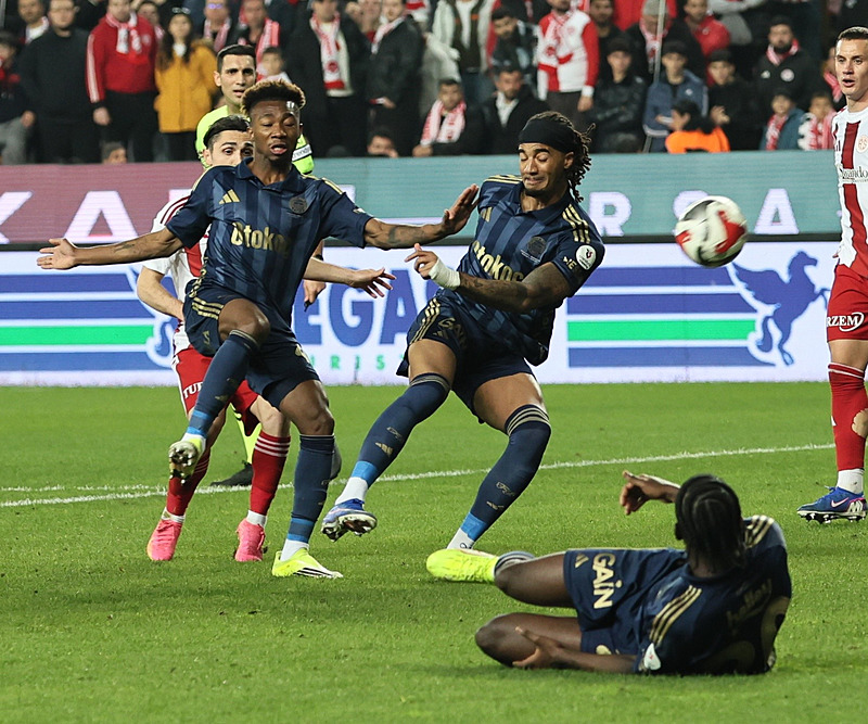 Gaziantep FK - Fenerbahçe | Ziraat Türkiye Kupası CANLI YAYIN-4