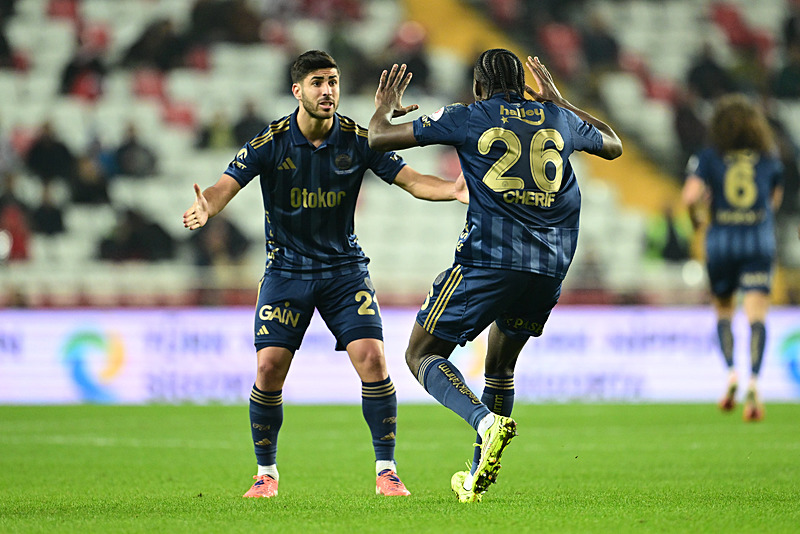 Gaziantep FK - Fenerbahçe | Ziraat Türkiye Kupası CANLI YAYIN-10