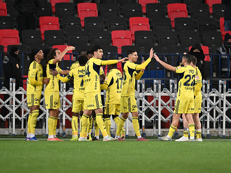 Kanarya'nın ZTK'da çeyrek final keyfi! Gaziantep FK - Fenerbahçe: 0-4 | MAÇ SONUCU-2
