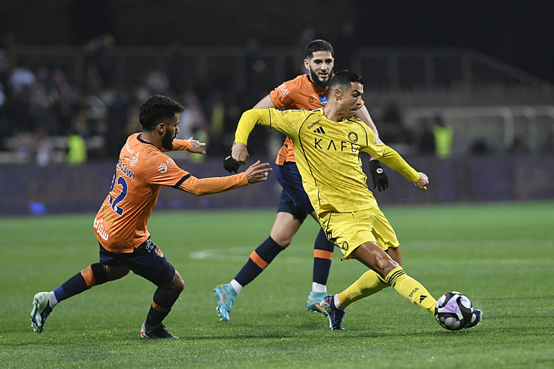 suudi-arabistandan-kacti-iddialarinin-ardindan-ronaldo-paylasimi-1772639991060.jpeg Suudi Arabistan'dan kaçtı iddialarının ardından Ronaldo paylaşımı!-3