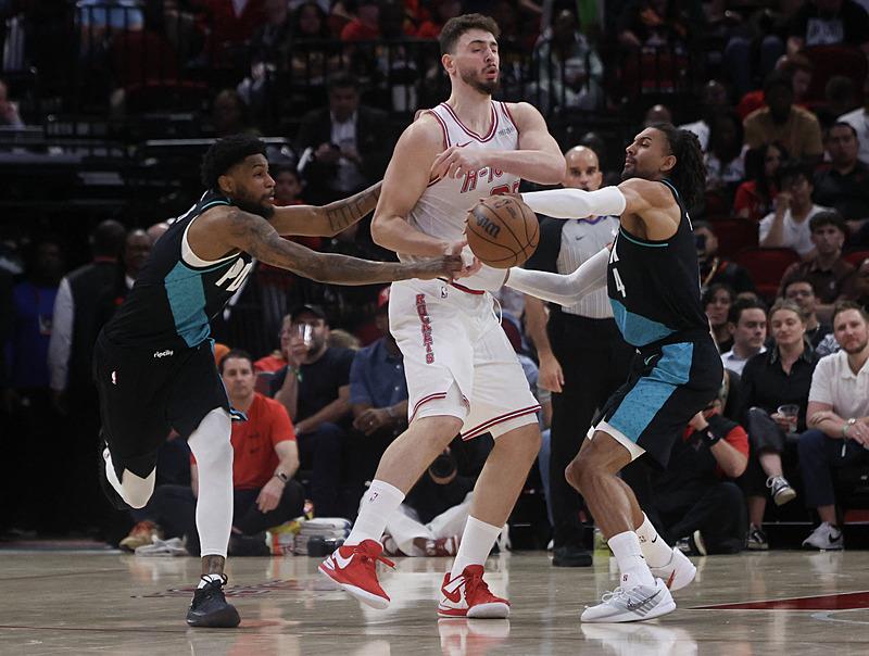 Alperen Şengün’den 28 sayılık performans-2