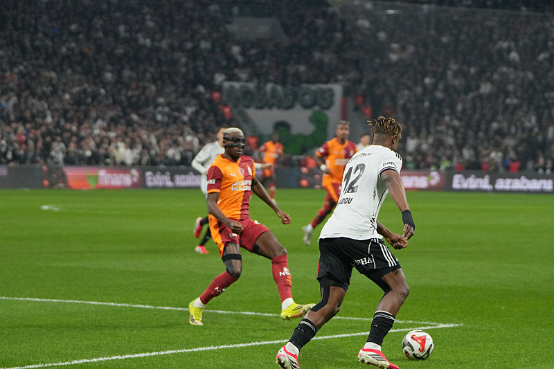 Beşiktaş - Galatasaray derbisinde Leroy Sane ve Victor Osimhen için kırmızı kart itirazı-3