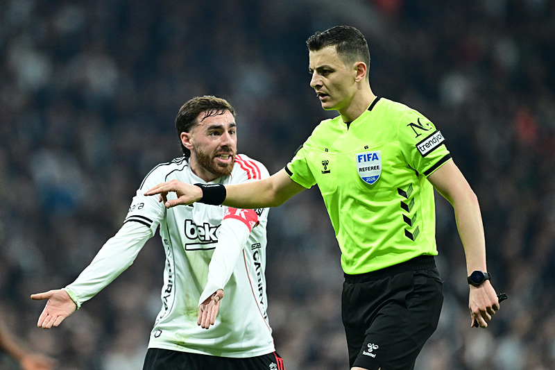 Beşiktaş - Galatasaray | Süper Lig maçı CANLI-7