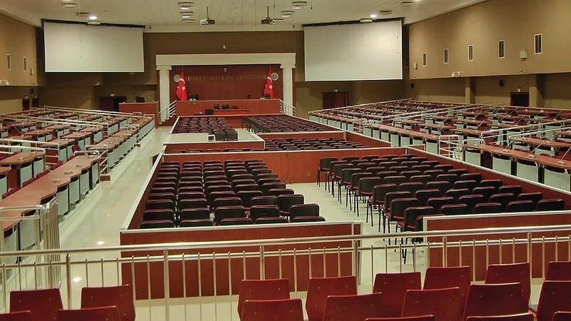 İBB'deki yüzyılın yolsuzluk davası yarın başlıyor 402 sanık hakim karşısına çıkacak-3