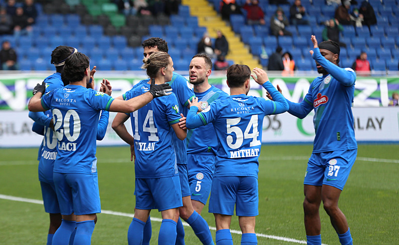 tek-golle-3-puan-rizespor-antalyaspor-1-0-mac-sonucu-1772973610628.jpeg Tek golle 3 puan! Rizespor - Antalyaspor: 1-0 | MAÇ SONUCU-4