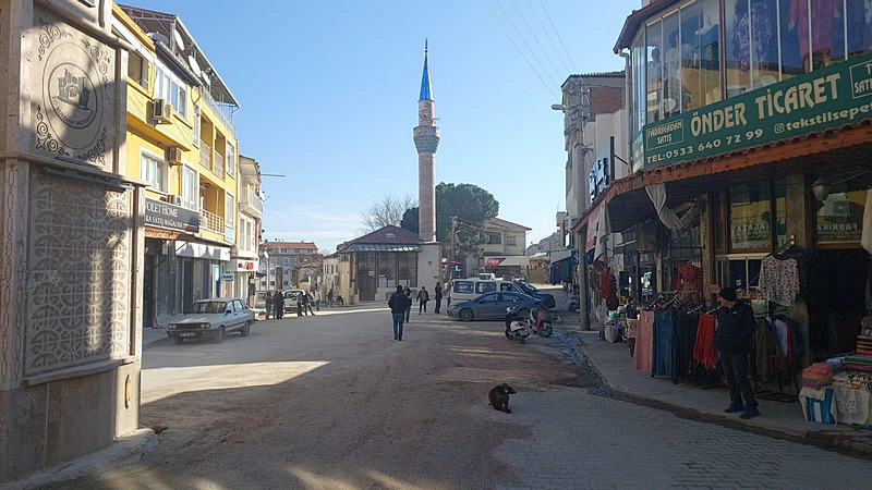 denizli-buldanda-51-buyuklugunde-deprem-cevre-illerden-de-hissedildi-izmir-manisa-1773040347448.jpeg Denizli Buldan'da 5.1 büyüklüğünde deprem: Çevre illerden de hissedildi! Yıkılan bina var mı?-7