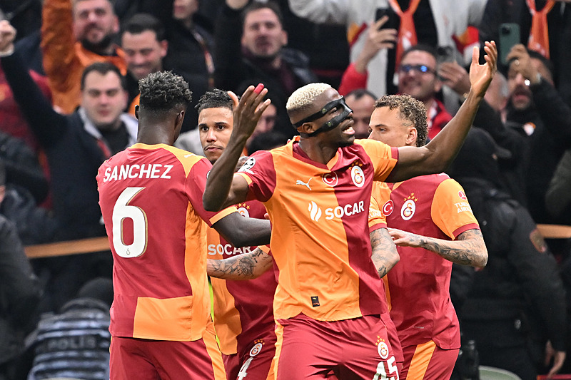 Galatasaray - Liverpool | Şampiyonlar Ligi maçı CANLI-12