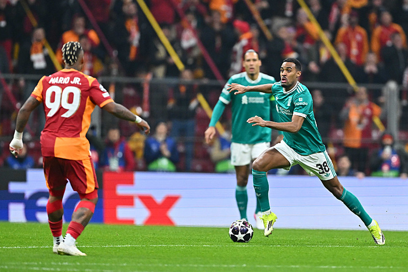 Galatasaray - Liverpool | Şampiyonlar Ligi maçı CANLI-7