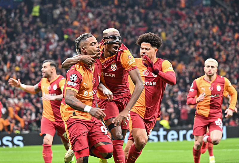Galatasaray - Liverpool | Şampiyonlar Ligi maçı CANLI-8