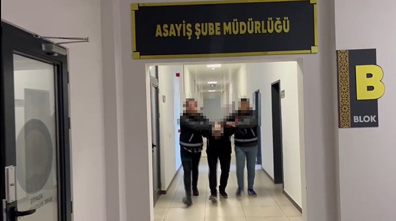 Kocaeli'de boğazı kesilen Gül Dağ’ın katili komşusu çıktı: Bilezikleri kuyumcuda satmaya çalıştı-3
