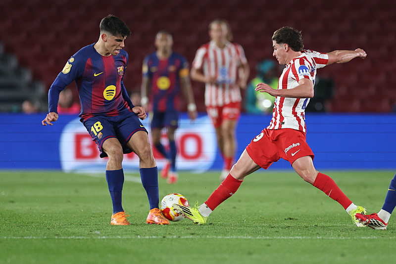 Şampiyonlar Ligi'nde bol gollü gece! Devler skor avantajını kaptı-2