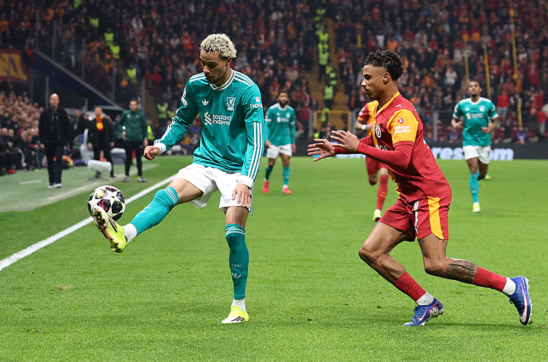 Mario Lemina ve Ismail Jakobs Şampiyonlar Ligi'nde haftanın 11'ine seçildi-5