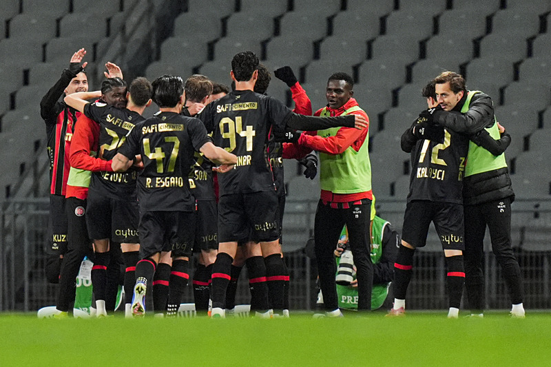 Bartuğ Elmaz ilk golünü Fenerbahçe'ye attı!-2