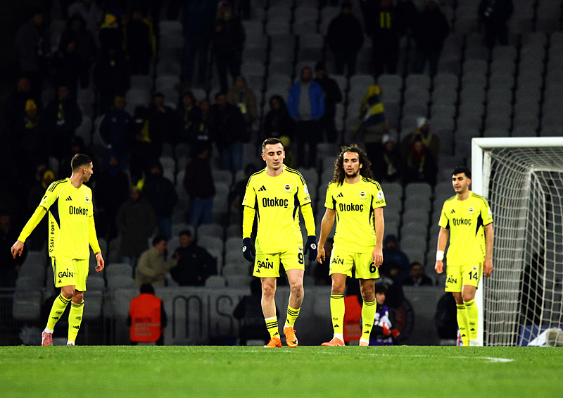 Fatih Karagümrük - Fenerbahçe maçında 2 penaltı beklentisi!-3