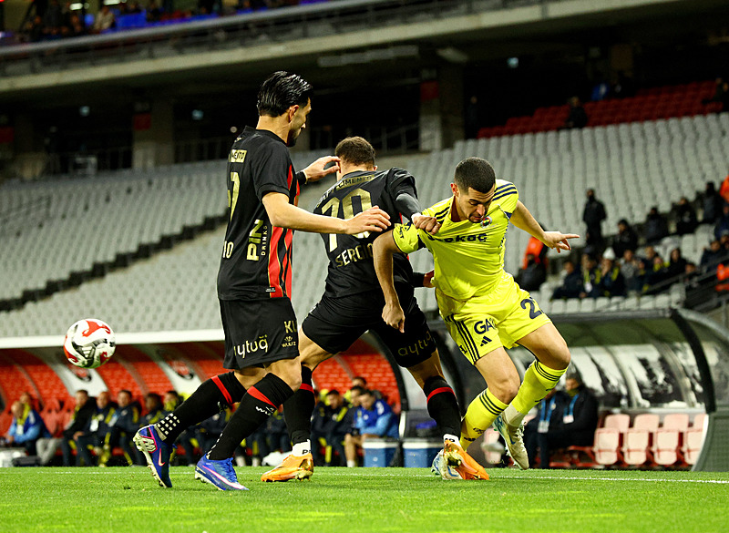 Zirvede yıkım! Fatih Karagümrük - Fenerbahçe: 2-0 | MAÇ SONUCU-4