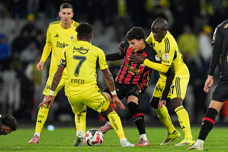 Zirvede yıkım! Fatih Karagümrük - Fenerbahçe: 2-0 | MAÇ SONUCU-5