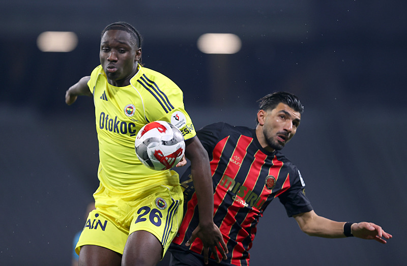 Zirvede yıkım! Fatih Karagümrük - Fenerbahçe: 2-0 | MAÇ SONUCU-8