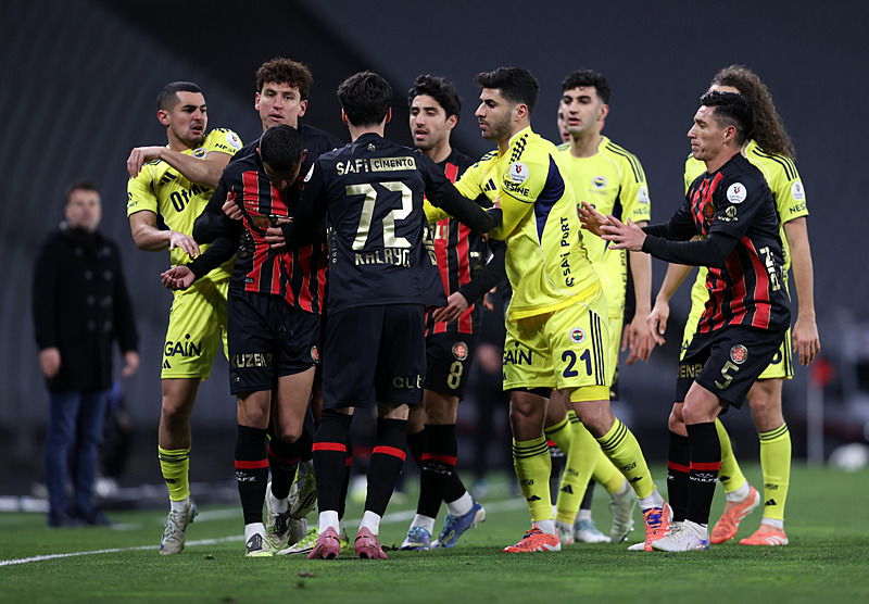 Marco Asensio Fatih Karagümrük maçında çılgına öndü! Sinirden çıldırdı-2